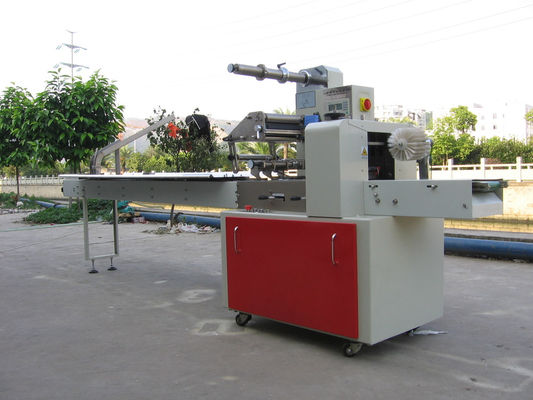 China Excellent Horizontal Packaging Machine , Electrical Driven Flow Wrap Packaging Machine supplier