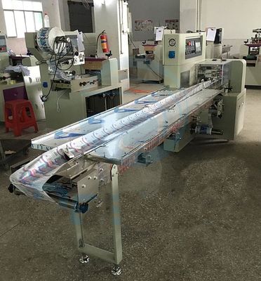 China Biscuit Pillow Packing Machine Carbon Steel / Stainless Steel Material supplier