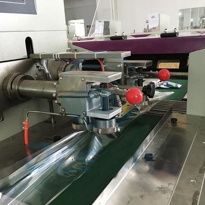 China Houseware / Food Horizontal Form Fill Seal Machine Optional English / Chinese Screen supplier