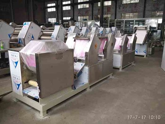 Reliable Instant Noodle Making Machine , Advanced Semi Automatic Noodle Machine supplier