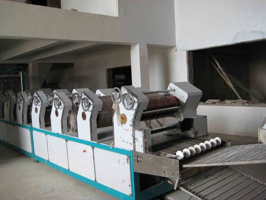 Professional Fried Instant Noodles Machine Production Line With Steaming / Cutting supplier