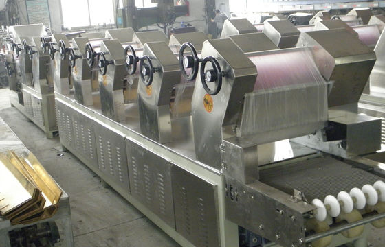Energy Saving Commercial Noodle Machine , Small Volume Noodle Processing Machine supplier