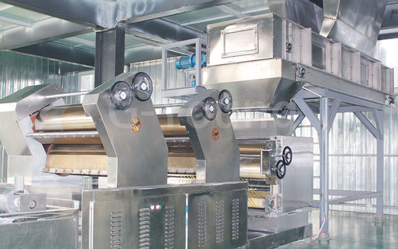 Fried Instant Noodles Making Machine / Production Line For Noodle Factory supplier